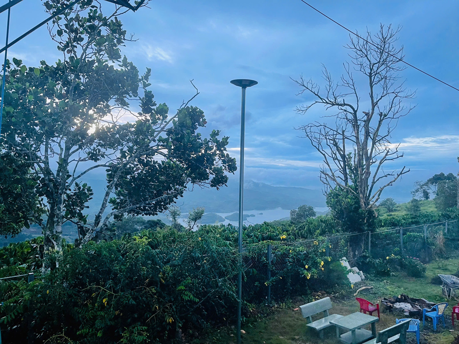 Một góc của hệ sinh thái du lịch và lưu trú Tà Đùng